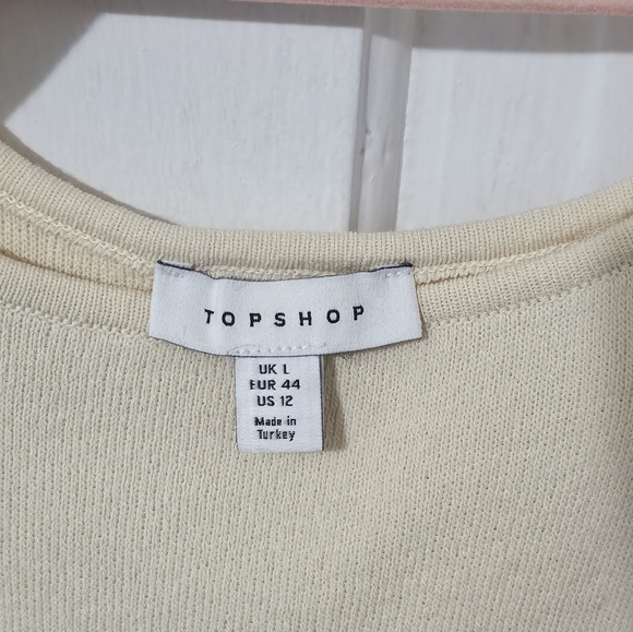 Topshop Knit Cut Out Top - Picture 4 of 7